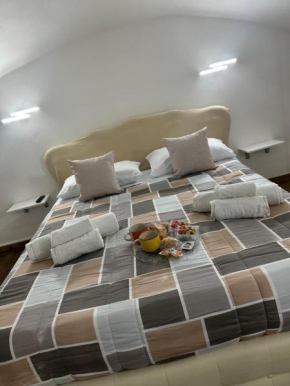 Aurora House Napoli